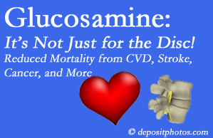 Oxford health benefits from glucosamine use include reduced overall early mortality and mortality from cardiovascular issues.